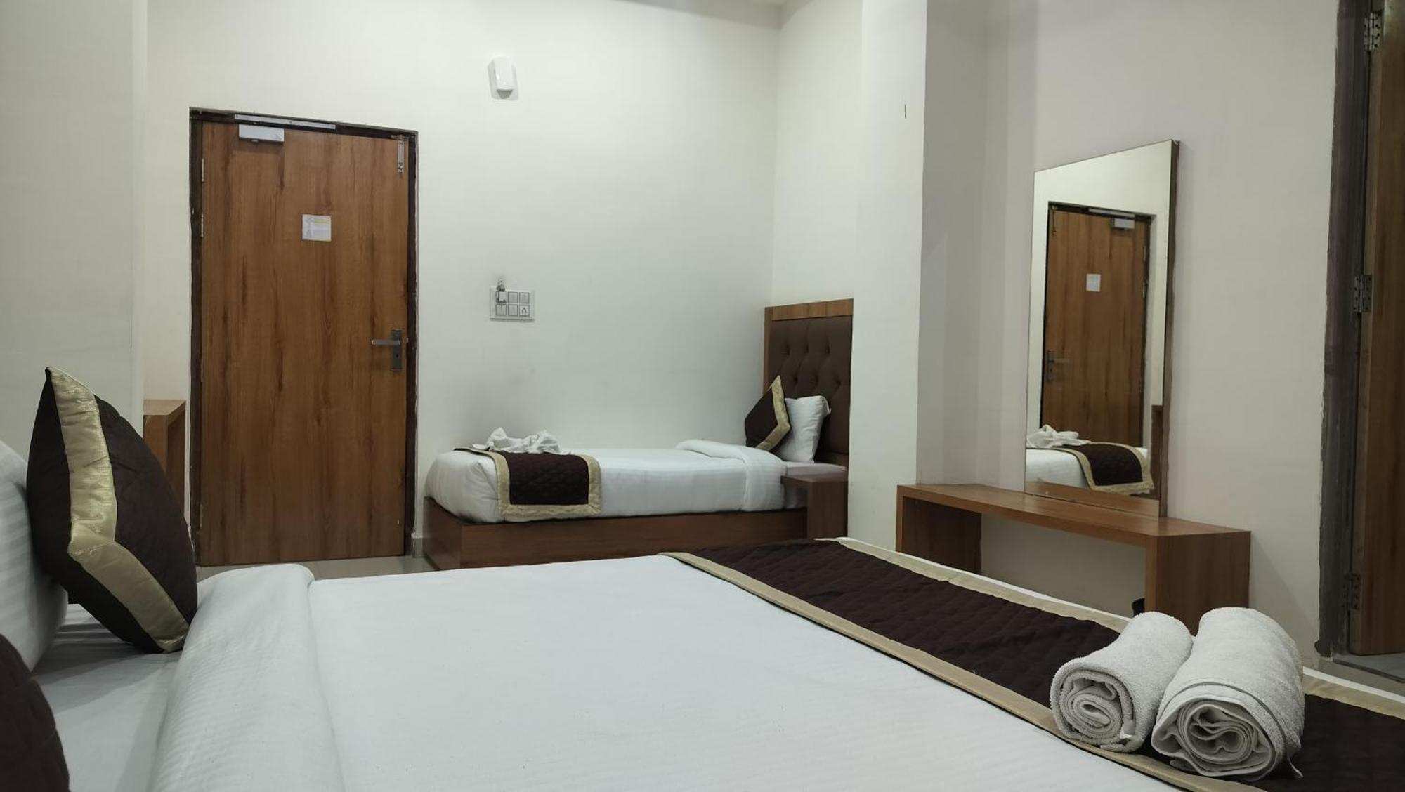 Hotel Binwa View Baijnāth Exterior foto